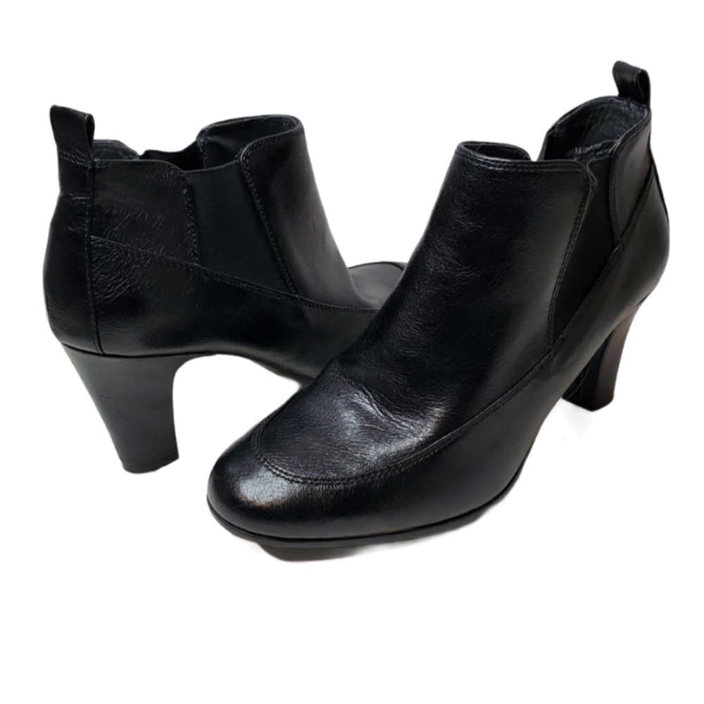 Aerosoles black chaise heeled booties